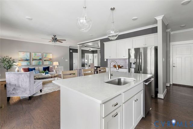 15100 Litton Dr, Midlothian, VA 23112
