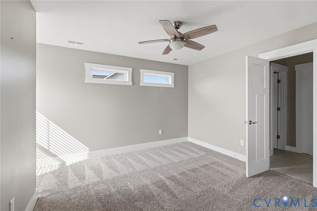 15100 Litton Dr, Midlothian, VA 23112
