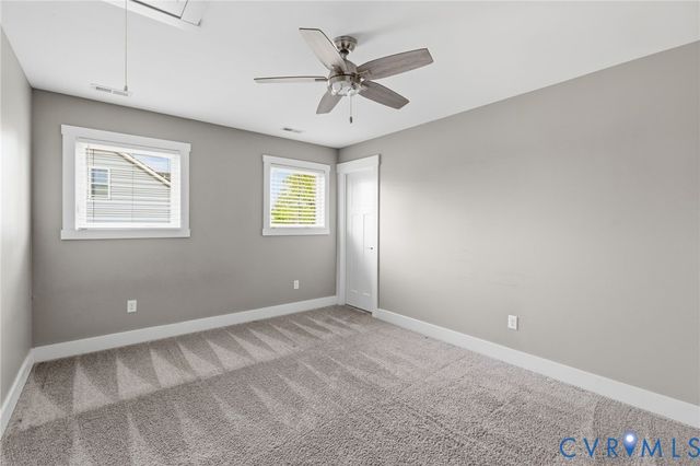 15100 Litton Dr, Midlothian, VA 23112