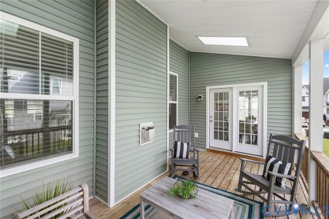 15100 Litton Dr, Midlothian, VA 23112