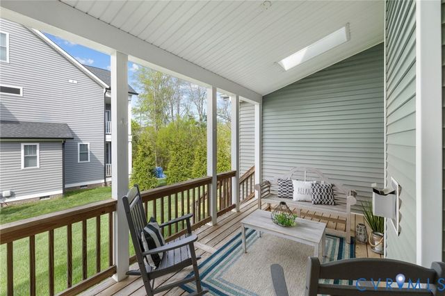 15100 Litton Dr, Midlothian, VA 23112