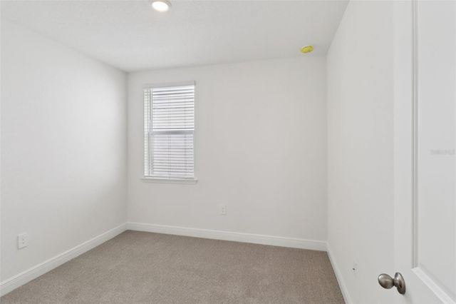 803 SUNSHOWER DRIVE, Lady Lake, FL 32159