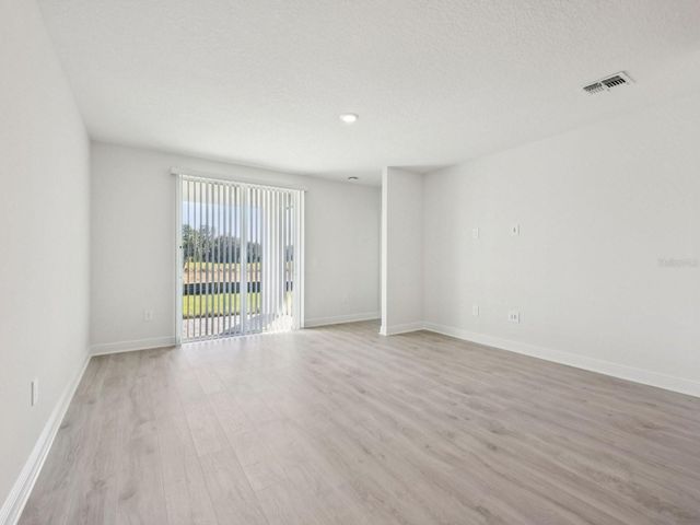 803 SUNSHOWER DRIVE, Lady Lake, FL 32159