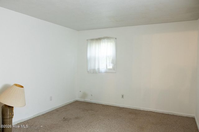 1610 E Indiana Avenue, Southern Pines, NC 28387