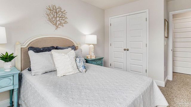 1403 Maritime Dr, Pensacola, FL 32507