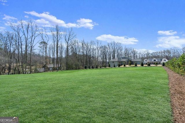 9224 Waldrip Road, Gainesville, GA 30506