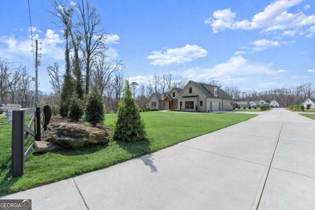 9224 Waldrip Road, Gainesville, GA 30506