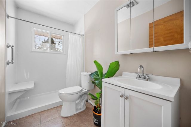 4390 Middle Ridge Road, Perry, OH 44081