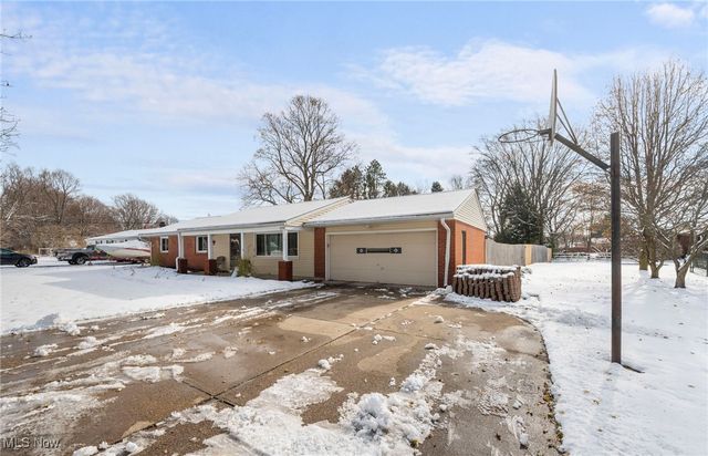 4390 Middle Ridge Road, Perry, OH 44081