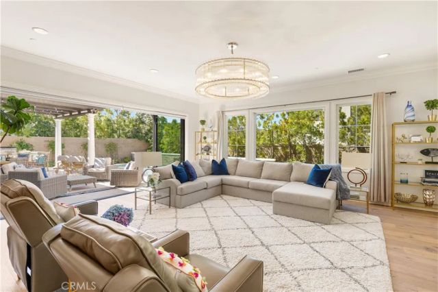 109 Canyon Retreat, Irvine, CA 92618