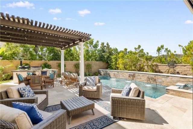 109 Canyon Retreat, Irvine, CA 92618