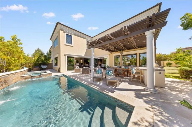 109 Canyon Retreat, Irvine, CA 92618