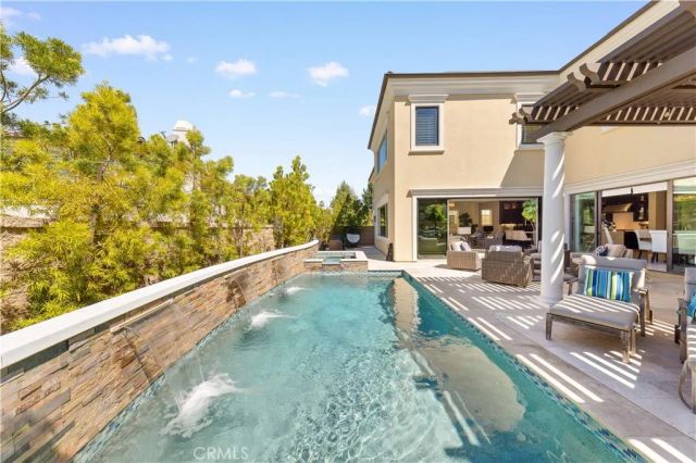 109 Canyon Retreat, Irvine, CA 92618