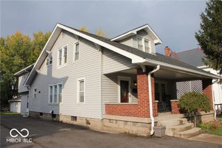 18 W High Street, Mooresville, IN 46158