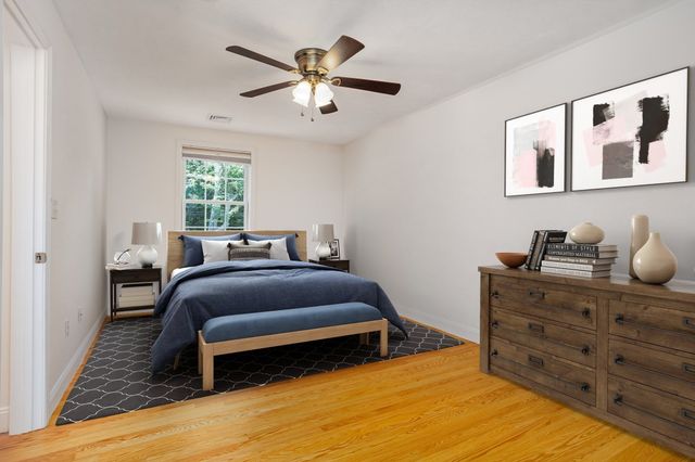 662 Old Harvard Rd, Boxborough, MA 01719