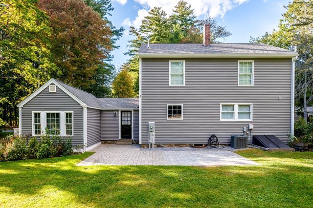 662 Old Harvard Rd, Boxborough, MA 01719