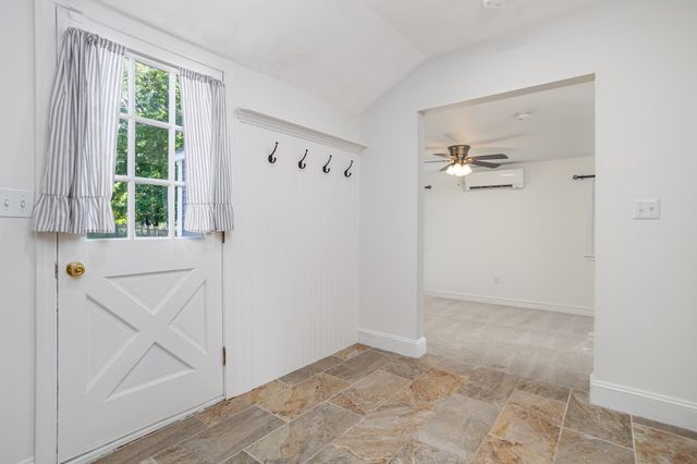 662 Old Harvard Rd, Boxborough, MA 01719