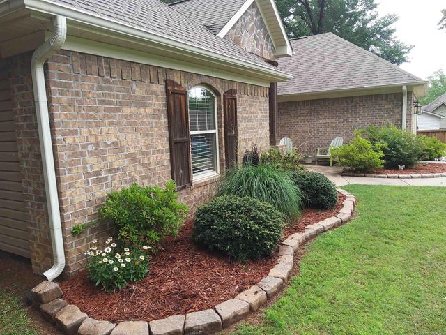 928 Heritage Cove Row Street, Redfield, AR 72132