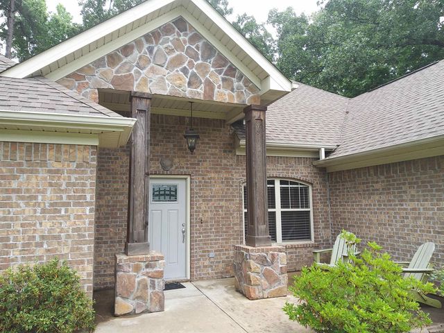 928 Heritage Cove Row Street, Redfield, AR 72132
