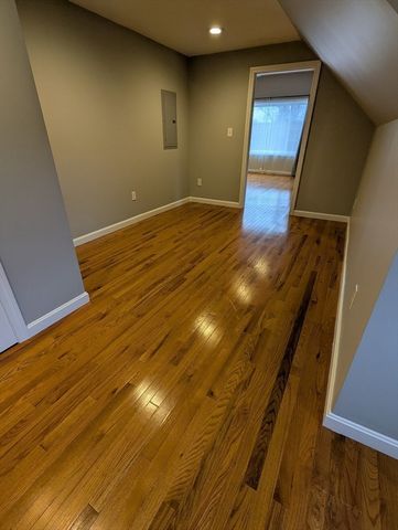 185 Mystic St 2, Arlington, MA 02474