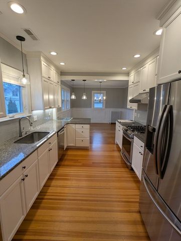 185 Mystic St 2, Arlington, MA 02474