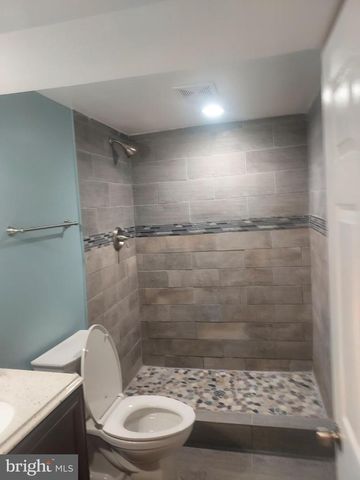 619 SHERIDAN ST NW, Washington, DC 20011