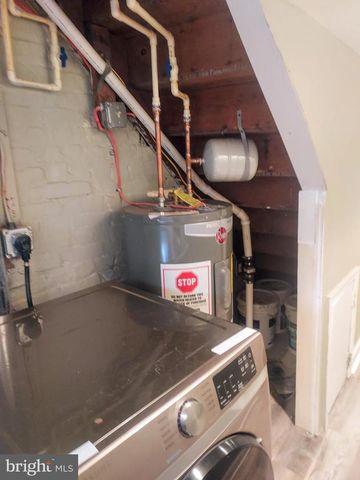 619 SHERIDAN ST NW, Washington, DC 20011