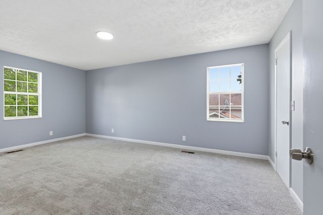 3201 Towne Village Rd, Antioch, TN 37013