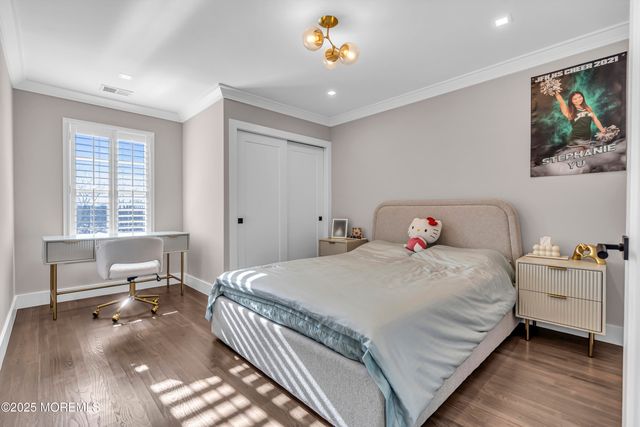 15 Madison Avenue, Long Branch, NJ 07740