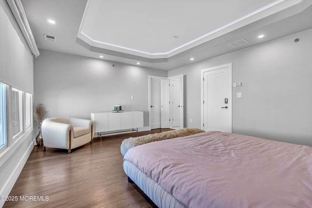 15 Madison Avenue, Long Branch, NJ 07740