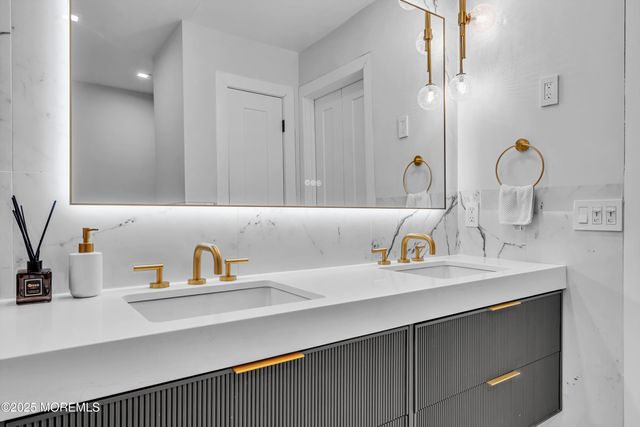 15 Madison Avenue, Long Branch, NJ 07740