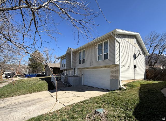 5780 VILLAGE WAY, South Ogden, UT 84403