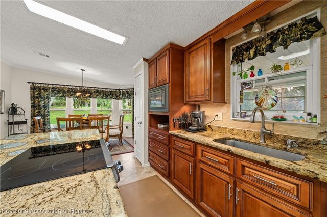 2877 Driftwood Court, Avon Park, FL 33825