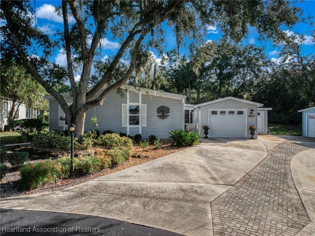 2877 Driftwood Court, Avon Park, FL 33825