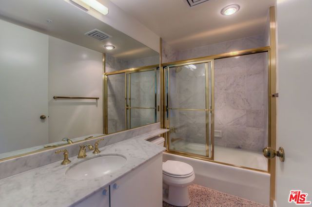 10520 Wilshire Boulevard 905, Los Angeles, CA 90024