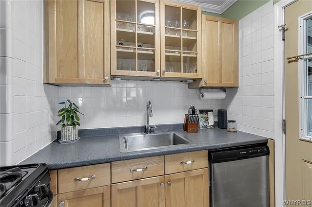 55 North Burbank Drive, Amherst, NY 14226