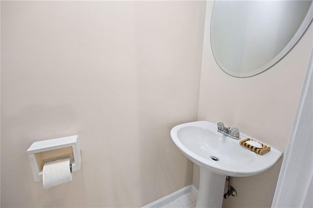 2204 Thicket Court NW, Acworth, GA 30102