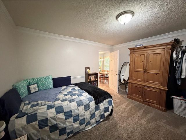 2204 Thicket Court NW, Acworth, GA 30102