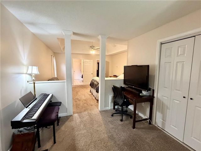 2204 Thicket Court NW, Acworth, GA 30102
