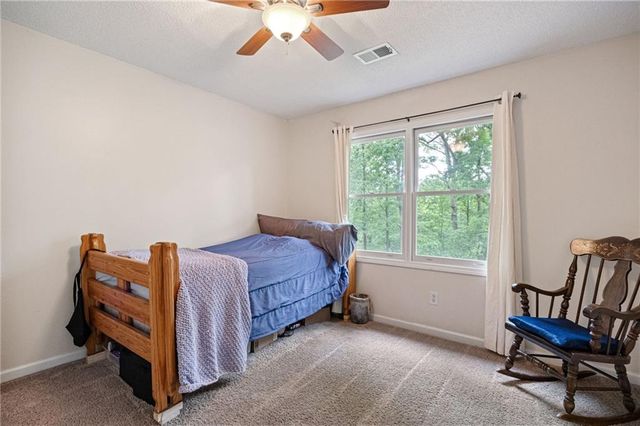2204 Thicket Court NW, Acworth, GA 30102