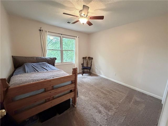 2204 Thicket Court NW, Acworth, GA 30102