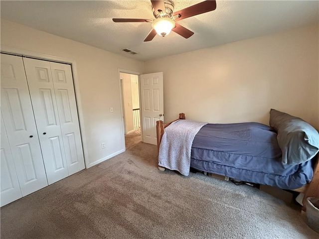 2204 Thicket Court NW, Acworth, GA 30102