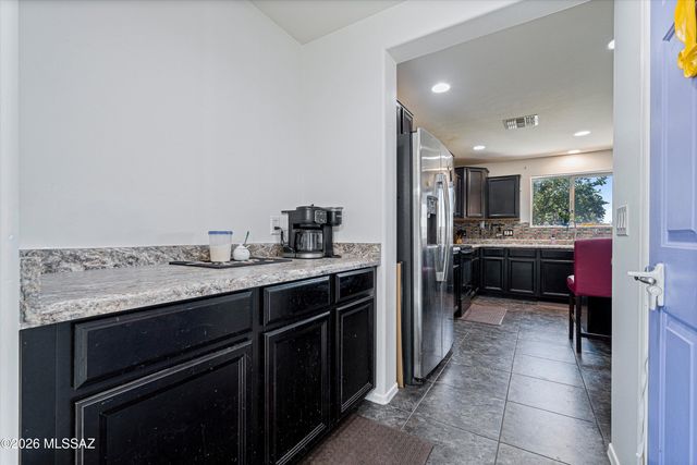 12490 E Camino Ambato, Vail, AZ 85641