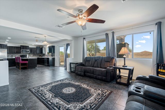 12490 E Camino Ambato, Vail, AZ 85641