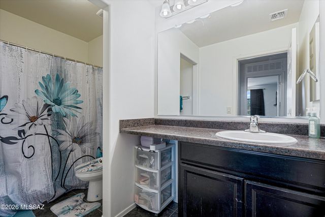 12490 E Camino Ambato, Vail, AZ 85641