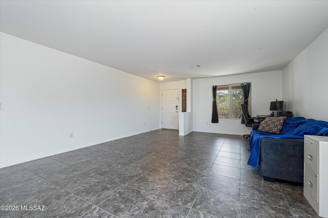 12490 E Camino Ambato, Vail, AZ 85641
