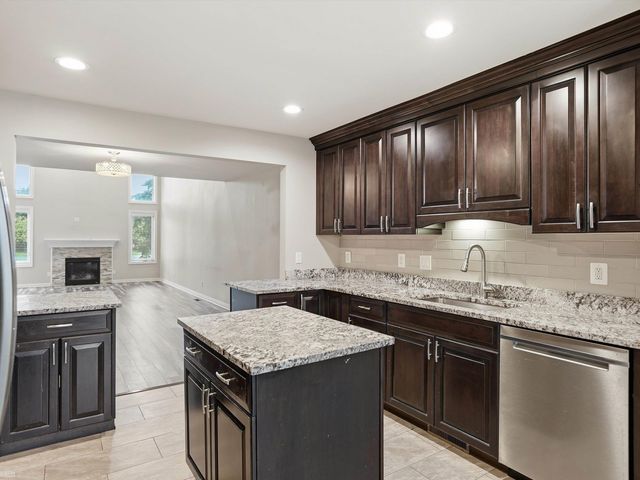 14967 Stoney Brook Drive, Shelby Twp, MI 48315