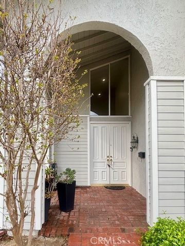 3571 Carnation, Seal Beach, CA 90740