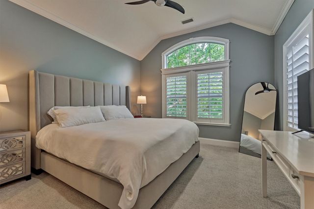 62 Silvermont Drive, The Woodlands, TX 77382