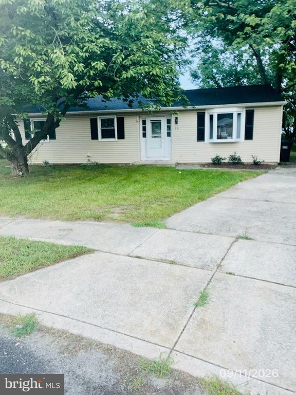 25 ESTATES CT, PINE HILL, NJ 08021 — exterior